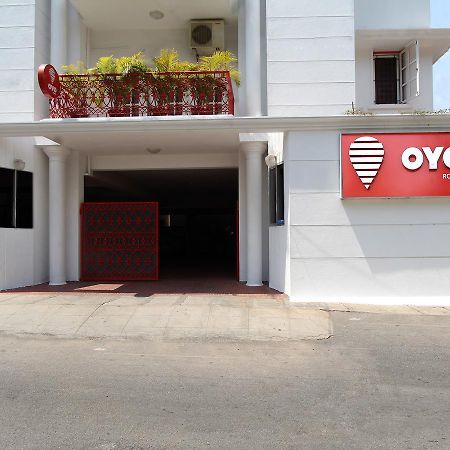Oyo 2916 Apartment Queens Castle Bangalore Exteriör bild