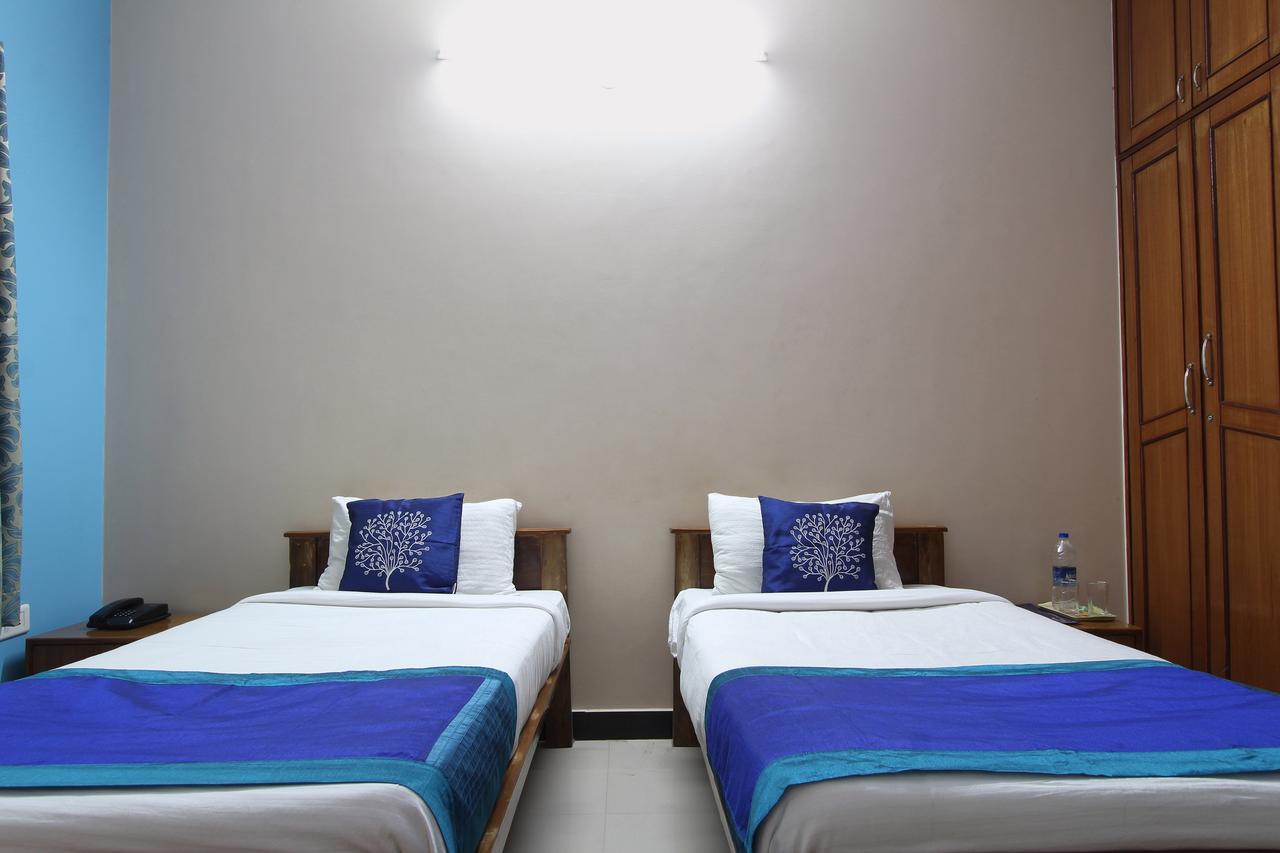 Oyo 2916 Apartment Queens Castle Bangalore Exteriör bild