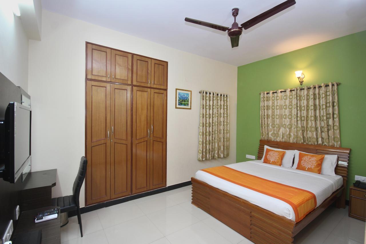 Oyo 2916 Apartment Queens Castle Bangalore Exteriör bild