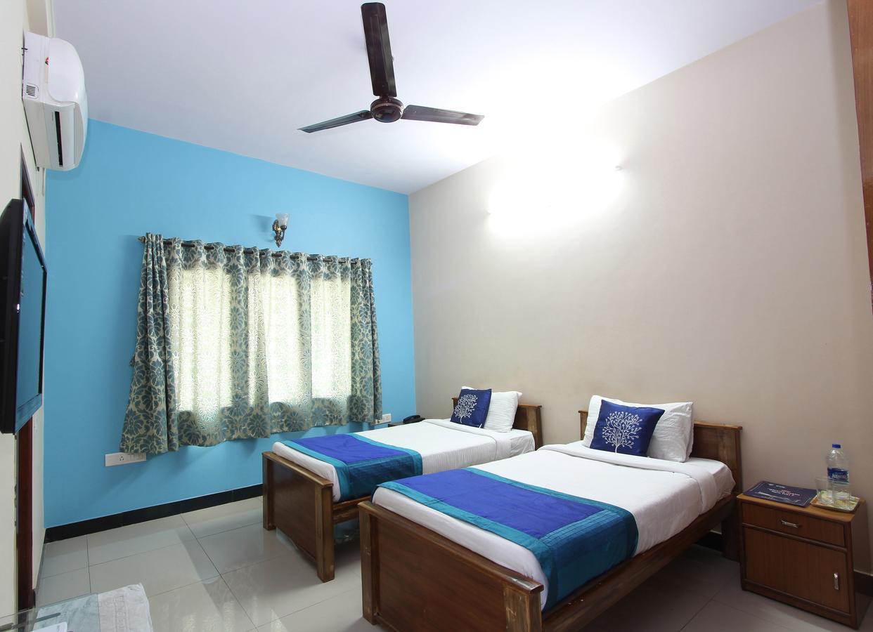 Oyo 2916 Apartment Queens Castle Bangalore Exteriör bild